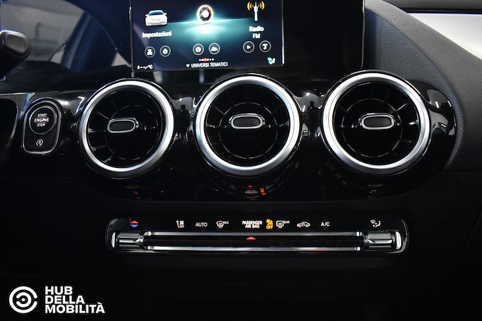 MERCEDES-BENZ B 180 d Automatic Sport